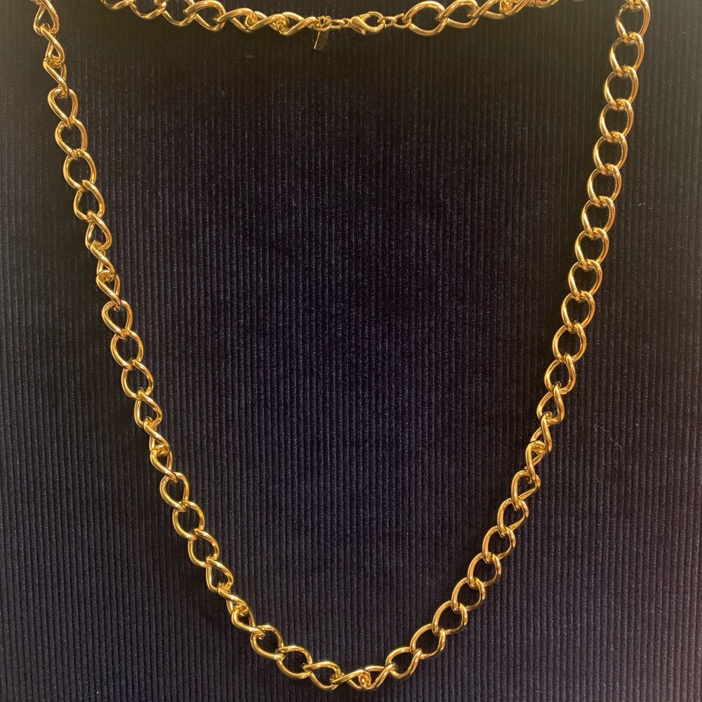 3 for $35😈😈Monet necklace